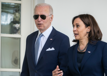 Harris literally threw ‘JOE BIDEN WON’ talking points on table after disastrous debate: ‘Are you kidding me?’