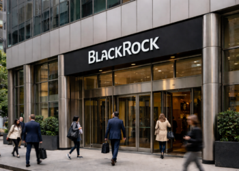 BlackRock stock jumps 5% as Q2 earnings, AUM and inflows top estimates