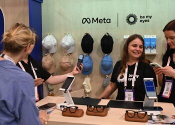 Meta sent a warning to its glasses pranksters
