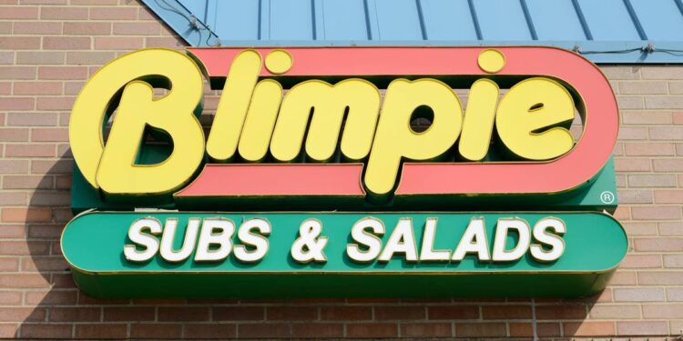 Longtime fast-food chain quietly exits an entire state after 50 years